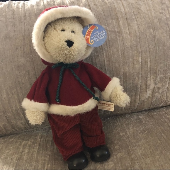 Vintage DanDee Plush white singing Christmas singing light up bear with tags - Picture 1 of 11
